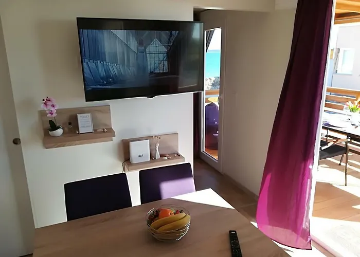 Happiness بيت للعطل